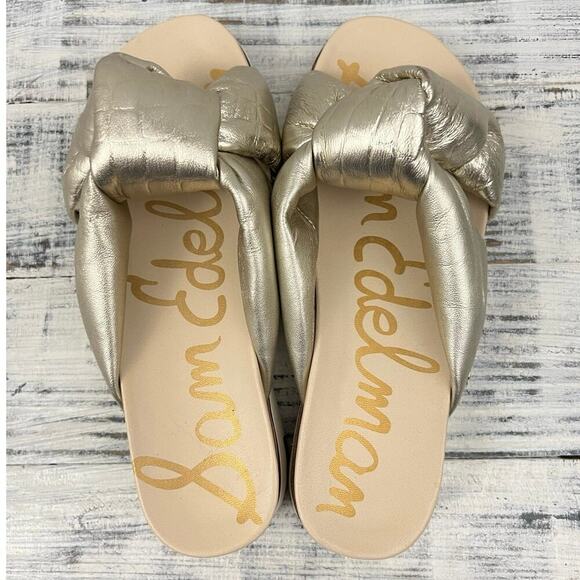 Sam Edelman Women’s Sz 5 Agatha Puffy Knot Slip On Sandals, Gold Slide - Picture 2 of 12
